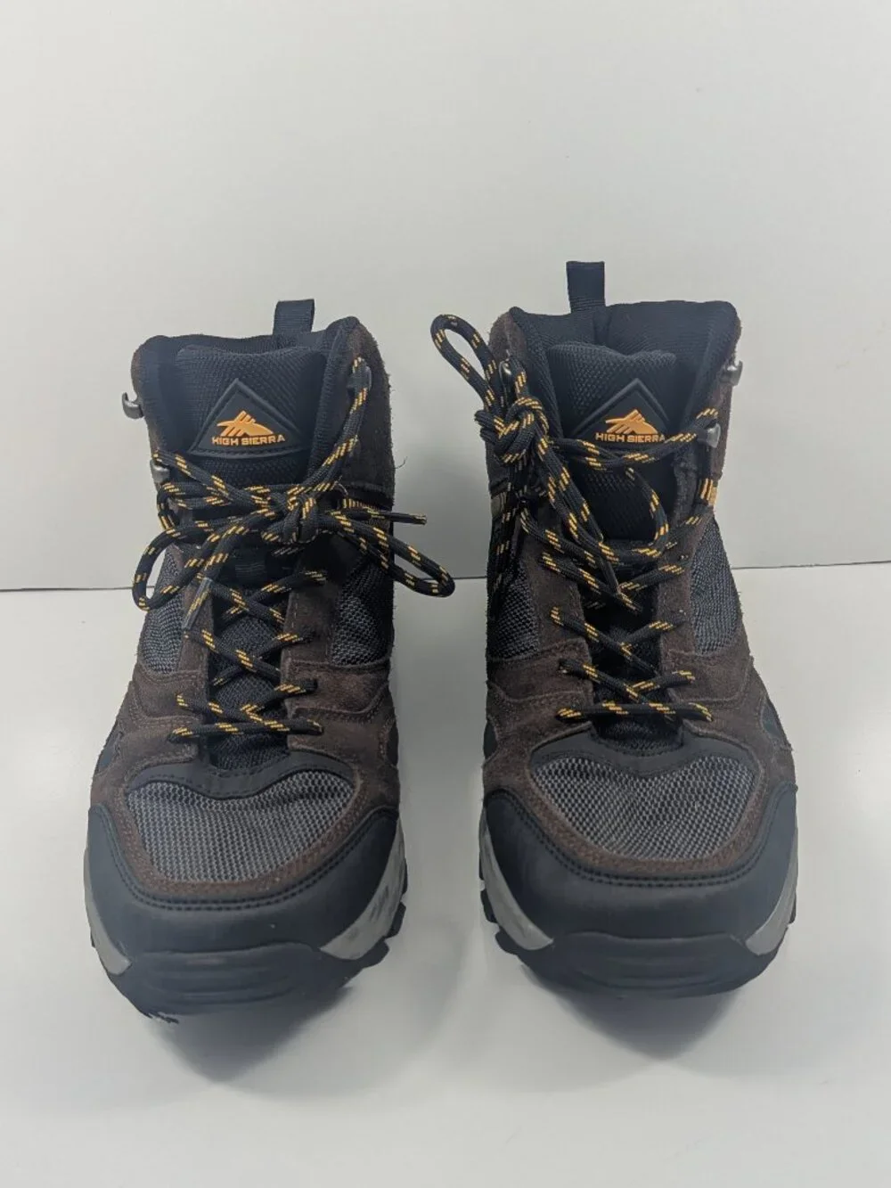 High Sierra hiking boots size 9.5